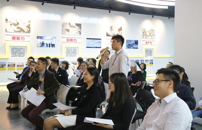 fc8b9bd7-3341-45e7-a24c-acccd2219567