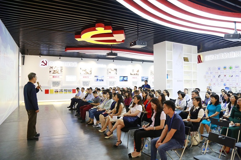 e65af627-b26c-4f59-8c35-e18ca92c5cff