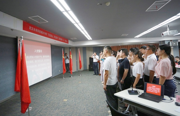 0ee5c856-2a90-4ee9-b184-8b67d282c917 0ee5c856-2a90-4ee9-b184-8b67d282c917