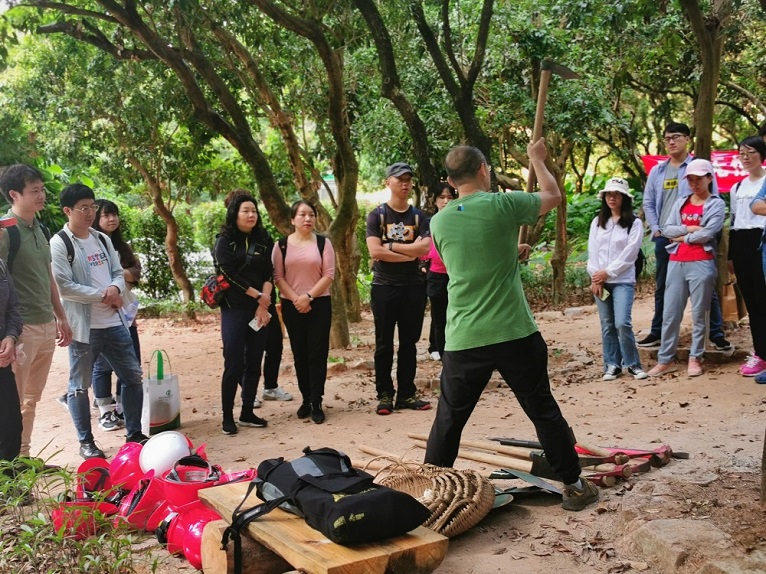 0eedd206-0cfa-4053-a710-25d4f0270675 0eedd206-0cfa-4053-a710-25d4f0270675