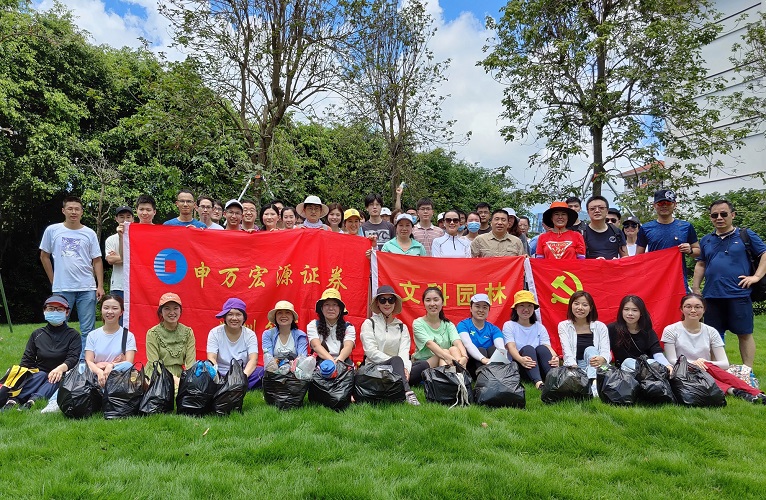 c2e89800-ece2-40f4-8f27-375ccc927fa0 c2e89800-ece2-40f4-8f27-375ccc927fa0