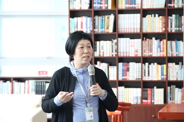 2f5634b1-930c-4212-8eca-4f05c354cec1