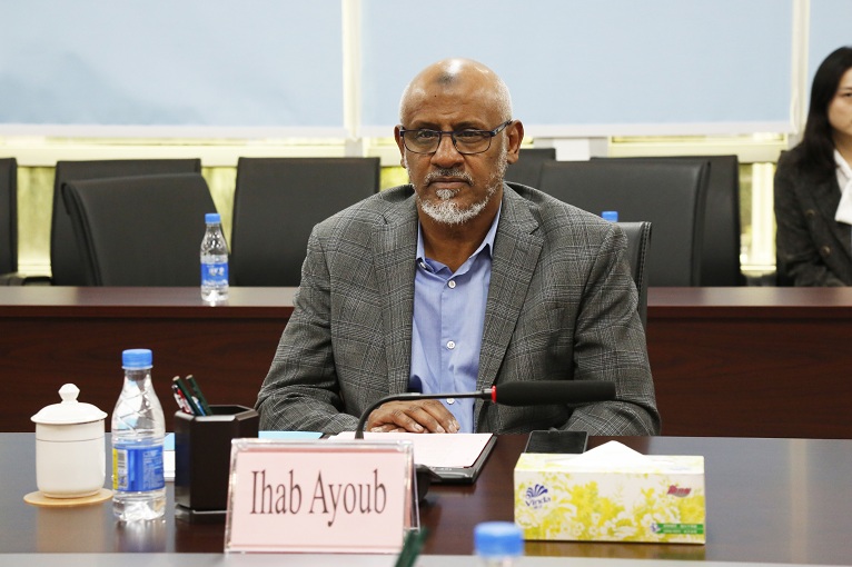 4031ec42-b9c6-4282-b071-6c4c06534684 4031ec42-b9c6-4282-b071-6c4c06534684