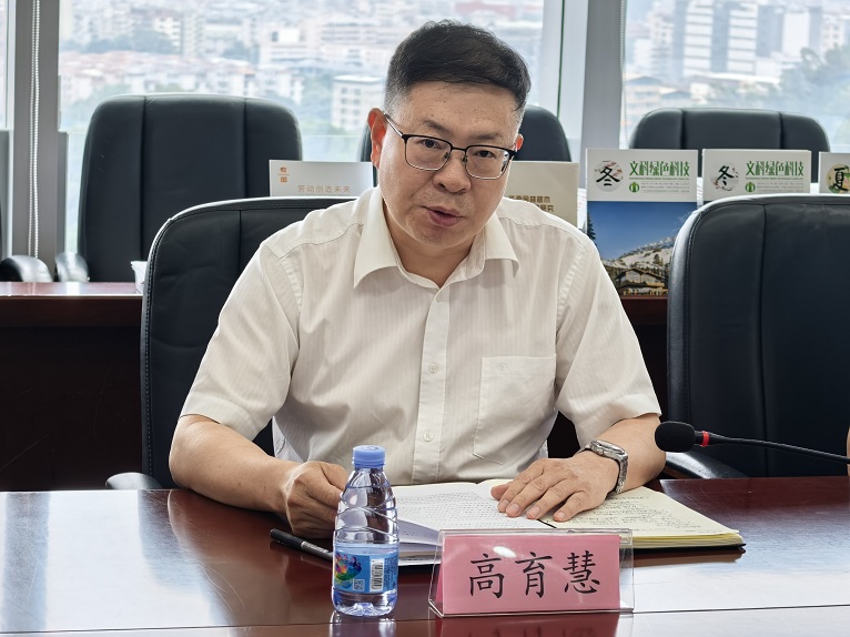 e80c58dd-6a6c-418a-a21d-97ebb65a5aae