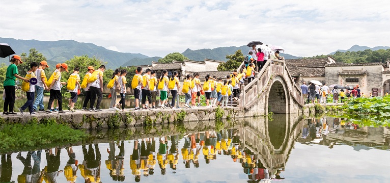 9cf1c8c1-7d48-4df0-96a4-e5df40ae2ce7